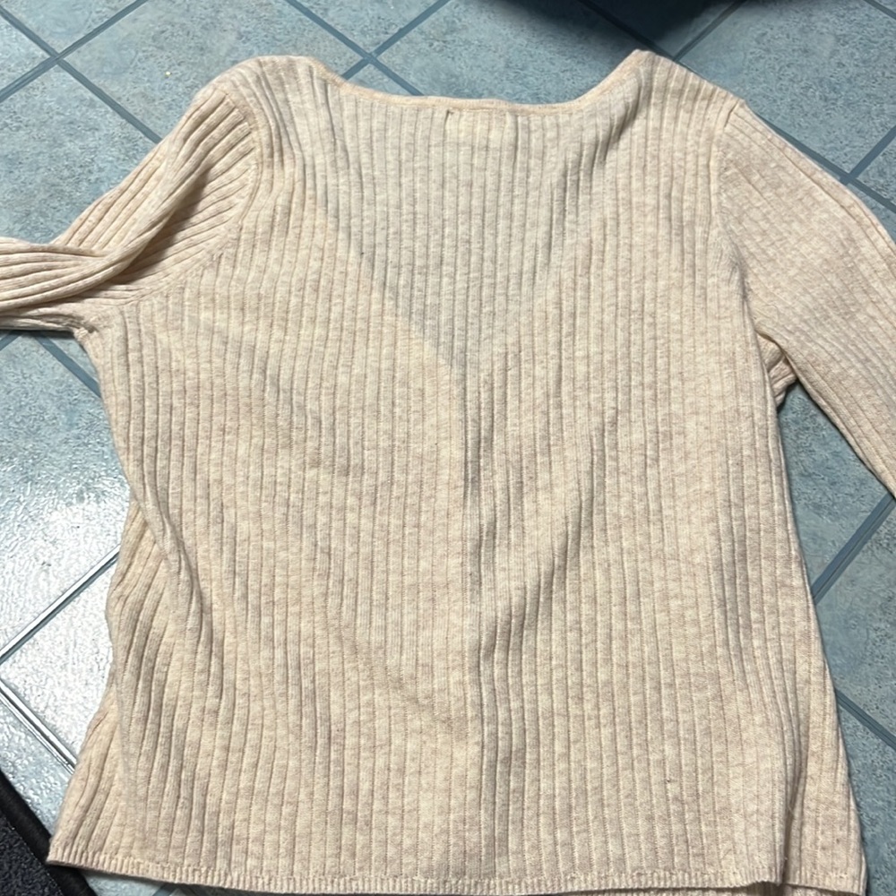Lovers and Friends ribbed cardigan with pearl buttons - Picture 8 of 8